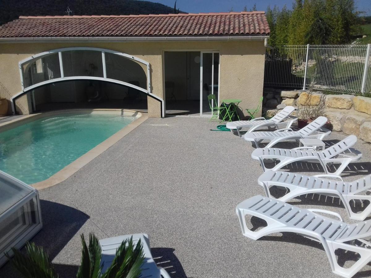 Gites Du Combeau Saint-Maurice-dʼIbie 外观 照片