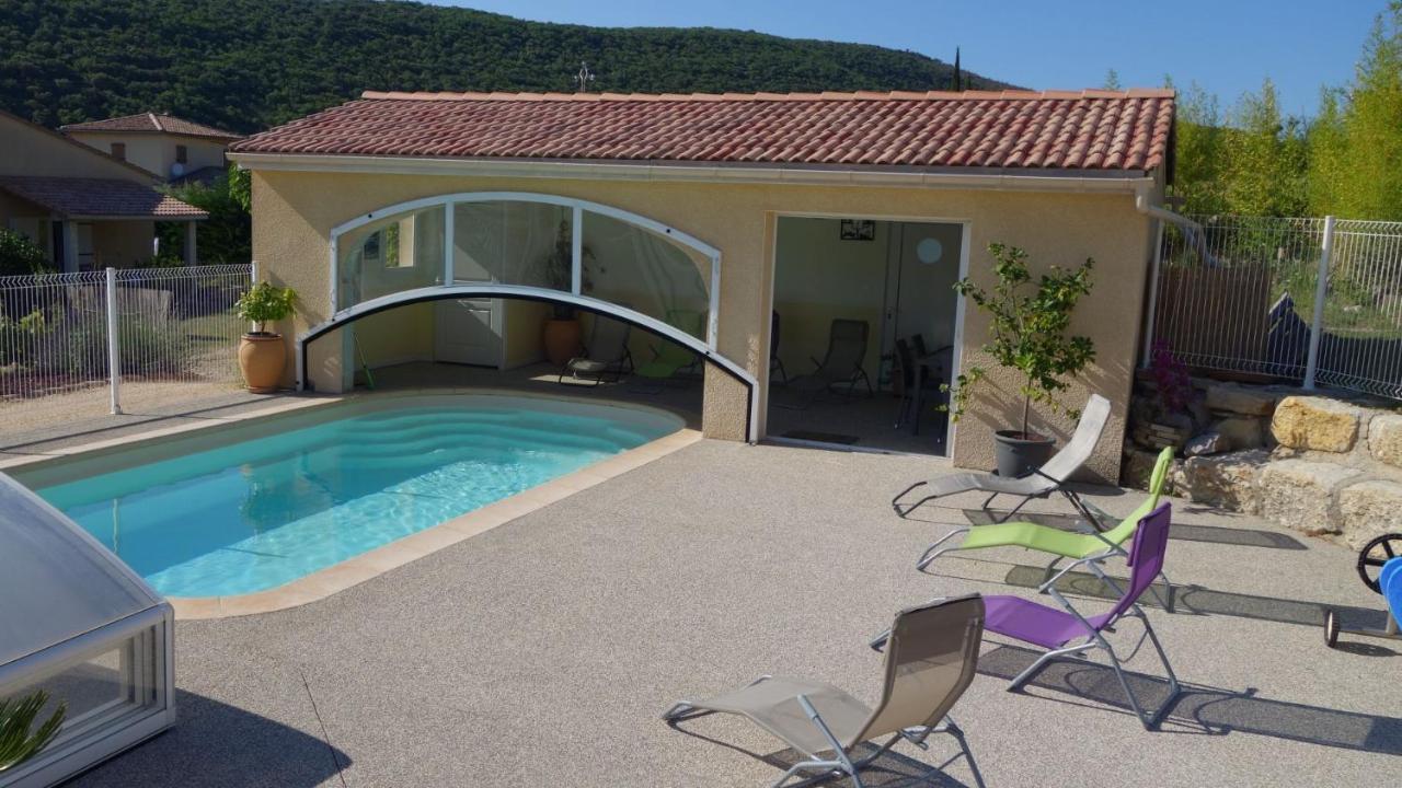 Gites Du Combeau Saint-Maurice-dʼIbie 外观 照片