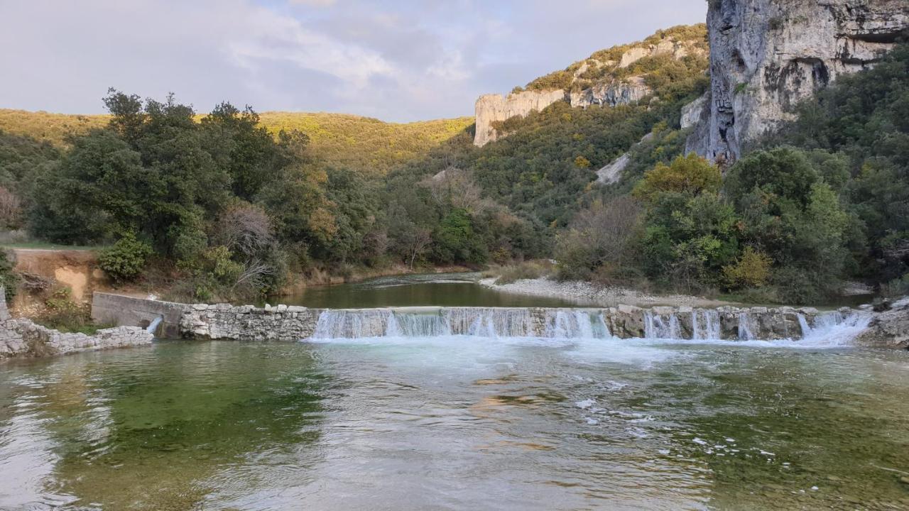 Gites Du Combeau Saint-Maurice-dʼIbie 外观 照片